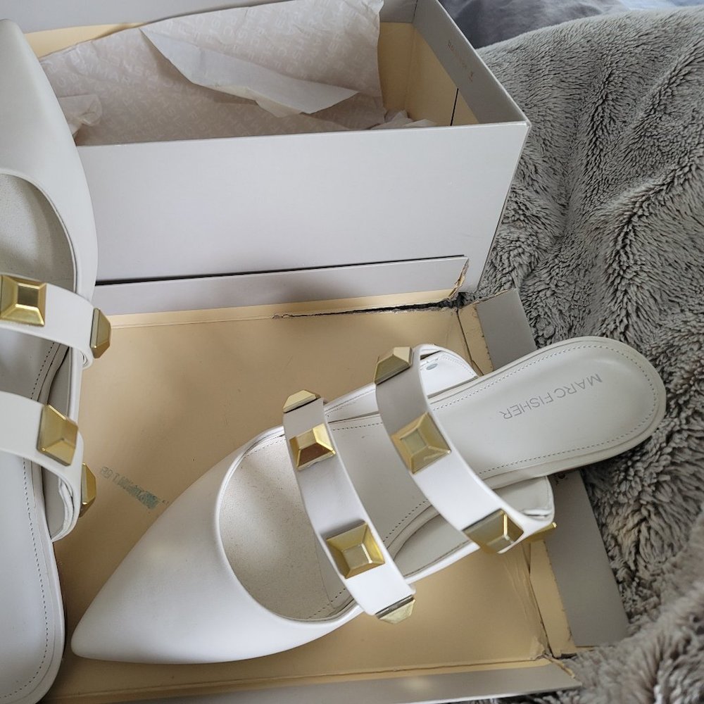 Marc Fisher  Cream Shoes